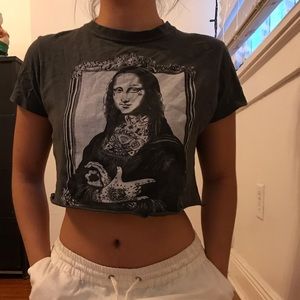 CROPPED MONA LISA GRAPHIC TEE